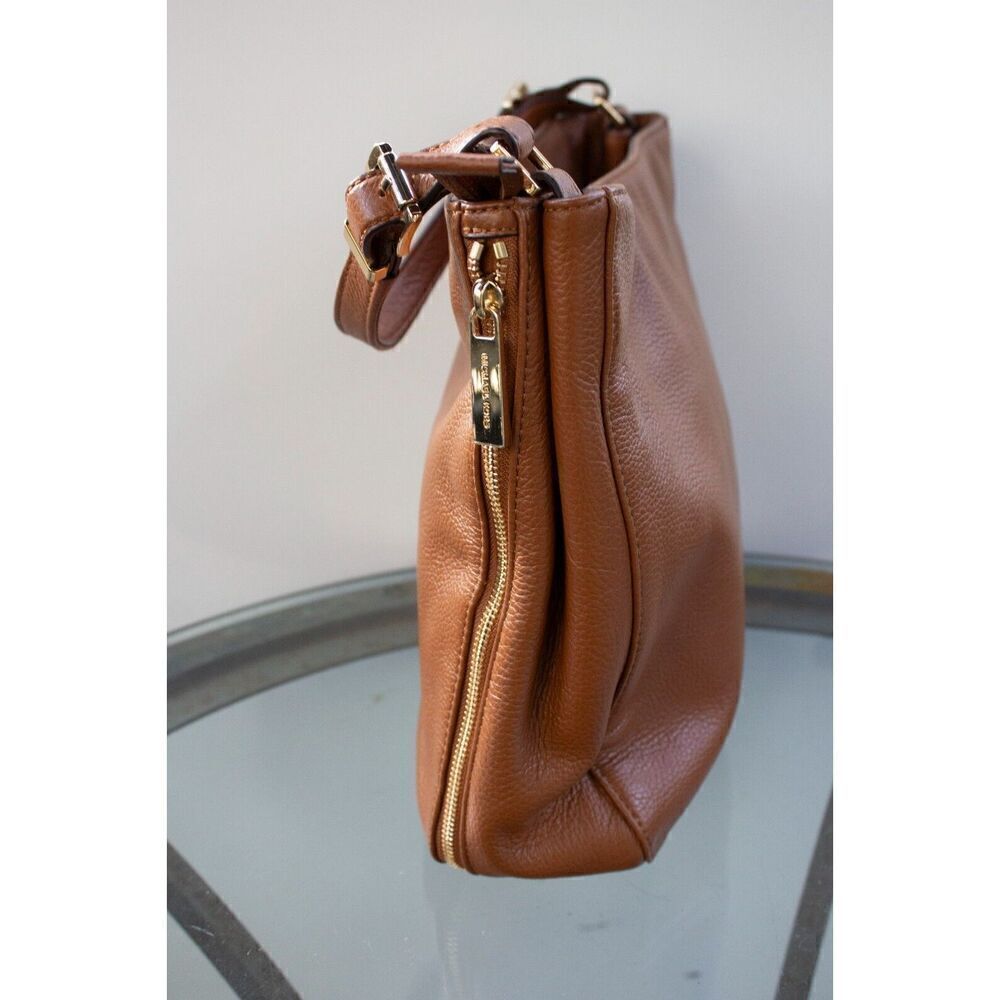 MICHAEL KORS Essex Pebble Leather Large Convertible Shoulder Bag Hobo Brown - Picture 6 of 16